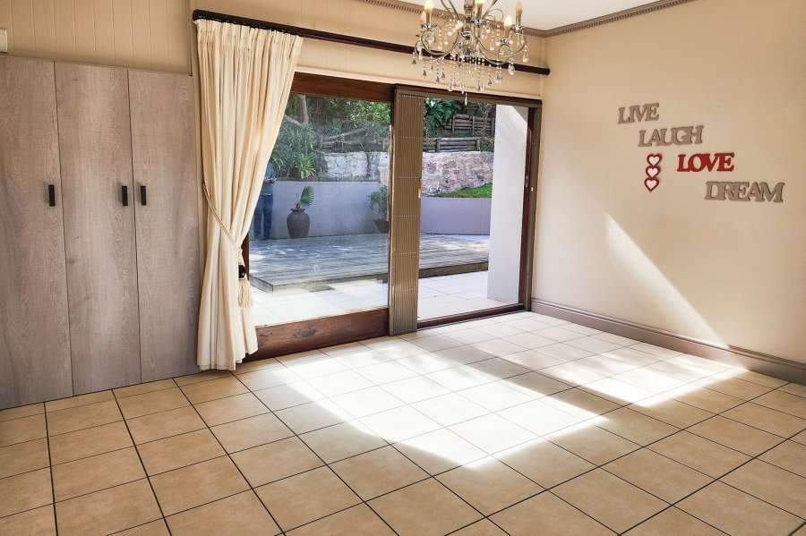 4 Bedroom Property for Sale in Westhill Western Cape
